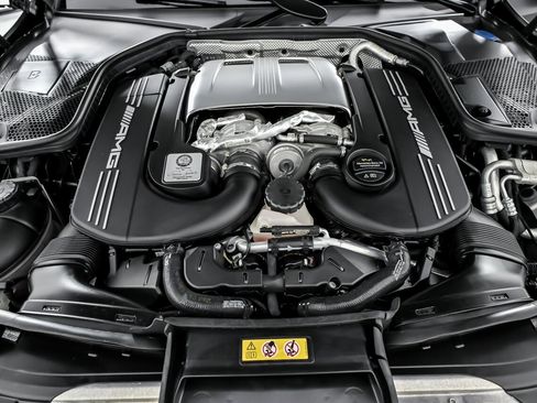 Used 2023 Mercedes-Benz C 63 AMG S w/ AMG Aerodynamics Package image 17