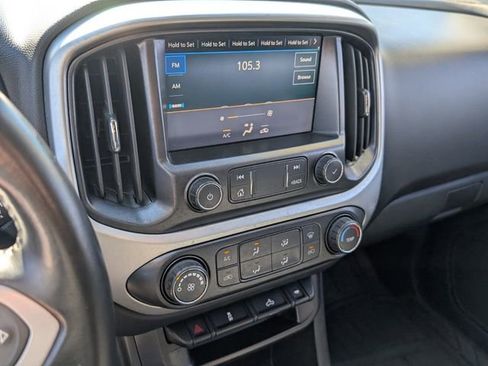 Used 2021 Chevrolet Colorado LT image 26