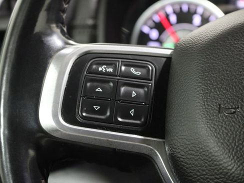 Used 2022 RAM 3500 Laramie AWD/4WD image 11