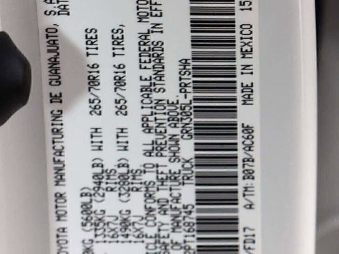 Used 2023 Toyota Tacoma TRD Off-Road image 32