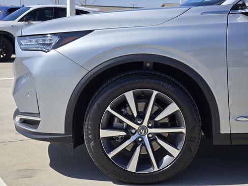 Used 2026 Acura MDX w/ Technology Package image 15