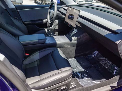 Used 2025 Tesla Model 3 Long Range RWD image 14