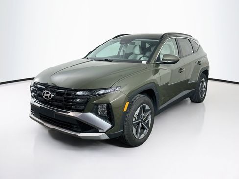 Used 2025 Hyundai Tucson SEL AWD/4WD image 3