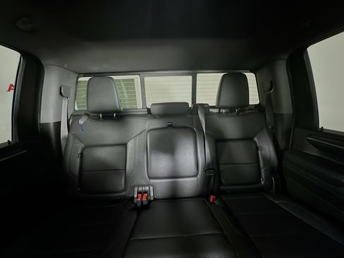 Used 2024 Chevrolet Silverado 2500 LT w/ Midnight Edition image 30