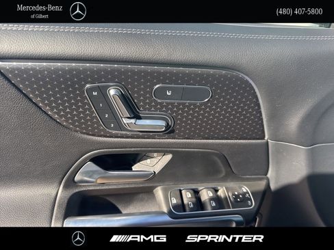 Certified 2025 Mercedes-Benz GLB 250 image 11