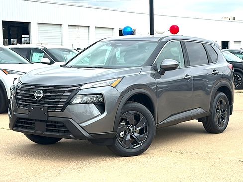 New 2026 Nissan Rogue SV image 2