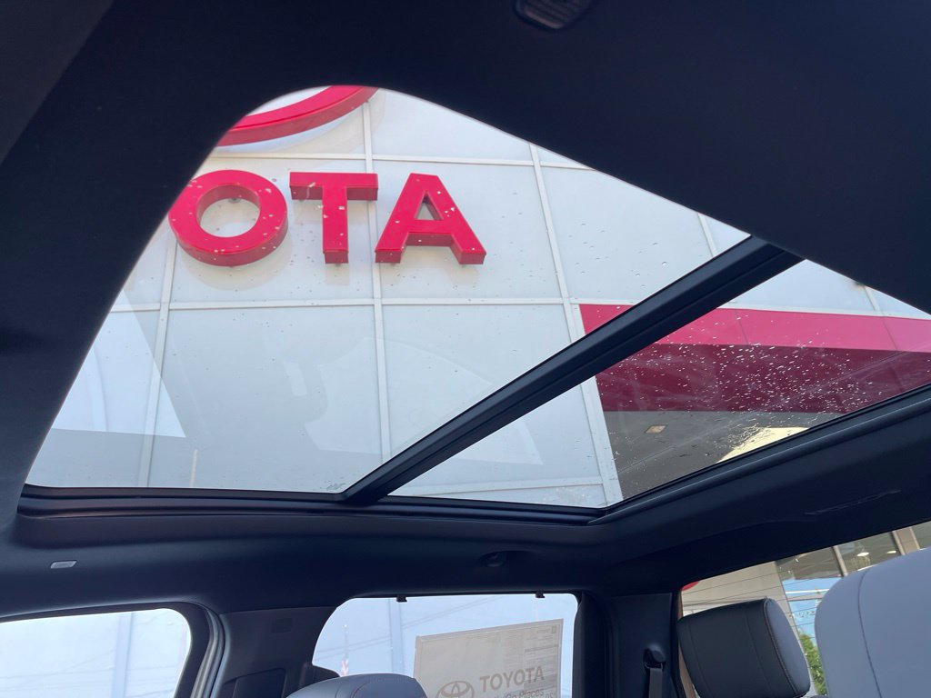 New 2026 Toyota Tundra Capstone AWD/4WD image 23