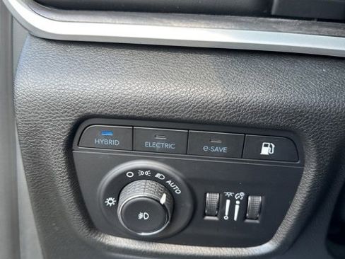 Used 2022 Jeep Grand Cherokee Limited 4xe image 19