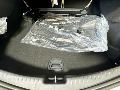 New 2026 Mercedes-Benz CLE 300 4MATIC Coupe image 24
