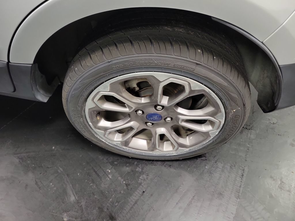 Used 2021 Ford EcoSport Titanium FWD image 13