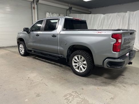 Used 2023 Chevrolet Silverado 1500 Custom w/ LPO, Dark Essentials Package AWD/4WD image 5
