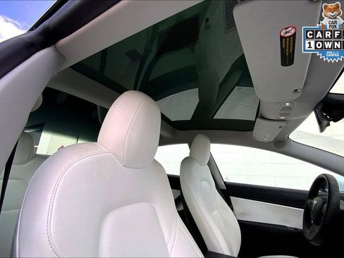 Used 2020 Tesla Model 3 Standard Range Plus image 17