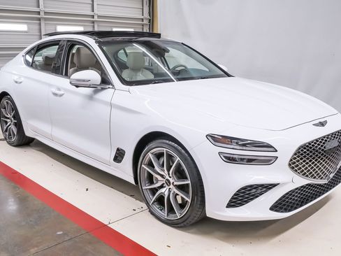 Certified 2026 Genesis G70 2.5T Prestige image 5