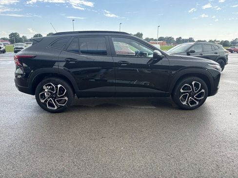 New 2026 Chevrolet Trax RS w/ Driver Confidence Package FWD image 6