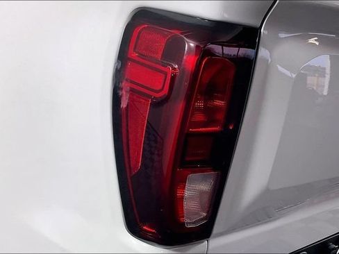Used 2019 GMC Sierra 1500 SLE w/ SLE Value Package RWD image 20