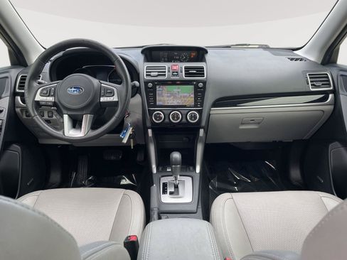 Used 2017 Subaru Forester 2.5i Limited AWD/4WD image 6