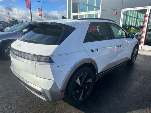 Used 2025 Hyundai Ioniq 5 Limited image 7