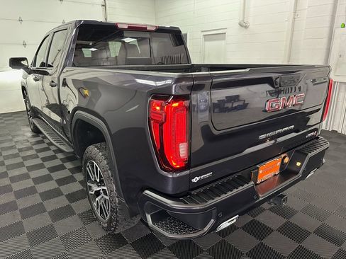 Used 2025 GMC Sierra 1500 AT4 w/ AT4 Premium Package AWD/4WD image 7