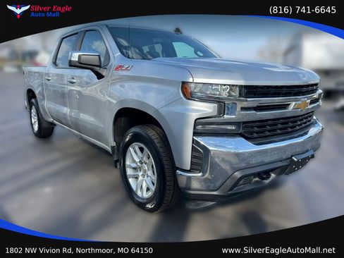 Used 2020 Chevrolet Silverado 1500 LT w/ All-Star Edition AWD/4WD image 3