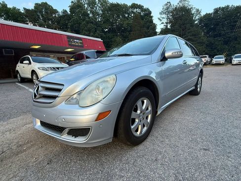 Used 2007 Mercedes-Benz R 350 4MATIC image 22
