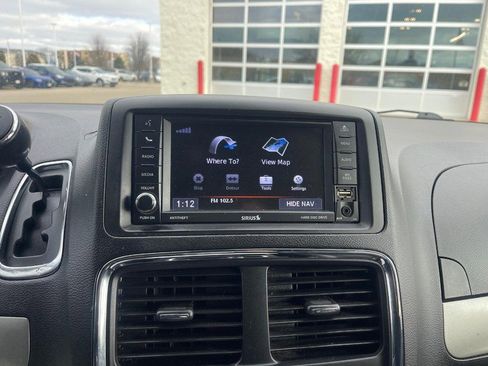 Used 2020 Dodge Grand Caravan GT image 22