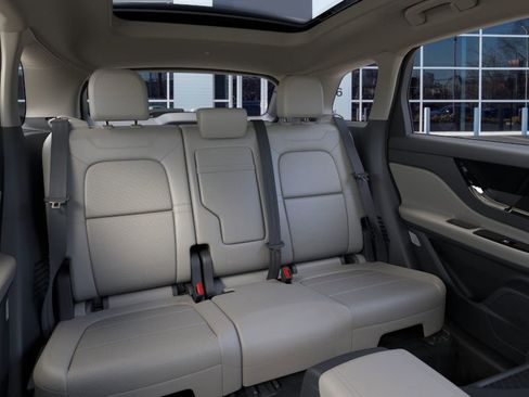 New 2026 Lincoln Corsair Grand Touring AWD/4WD image 11