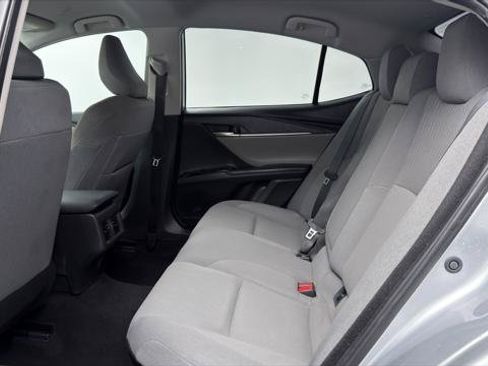 Used 2025 Toyota Camry LE FWD image 17