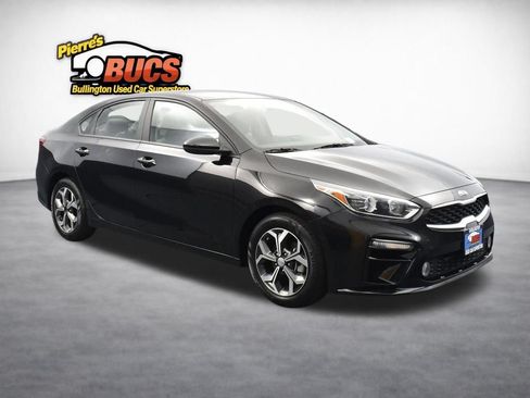 Used 2021 Kia Forte LXS FWD image 3