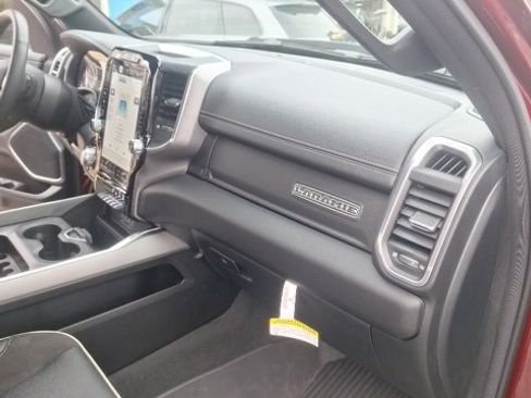 Used 2023 RAM 1500 Laramie image 25