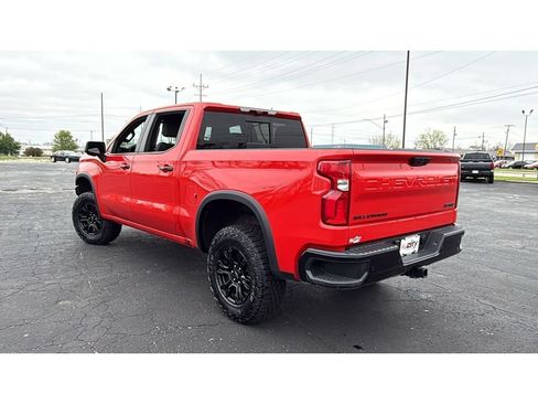 Used 2025 Chevrolet Silverado 1500 ZR2 w/ Technology Package AWD/4WD image 5
