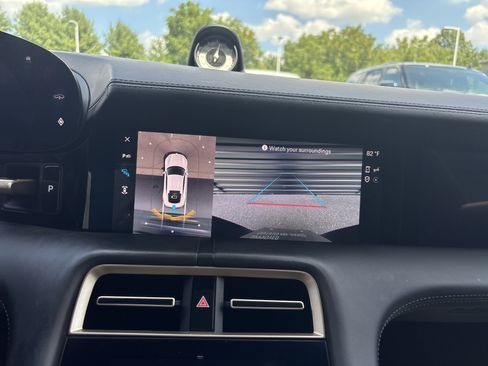 Certified 2020 Porsche Taycan Turbo S image 19