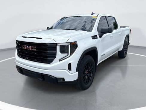 Used 2026 GMC Sierra 1500 Elevation AWD/4WD image 3