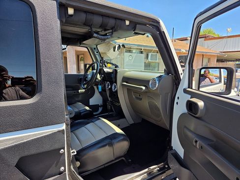 Used 2008 Jeep Wrangler Rubicon w/ PWR Convenience Group AWD/4WD image 41