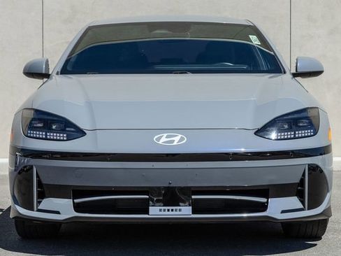 Used 2024 Hyundai Ioniq 6 SEL image 2