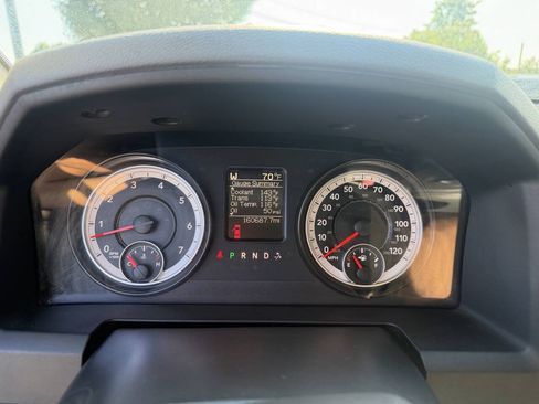 Used 2015 RAM 1500 Express AWD/4WD image 13