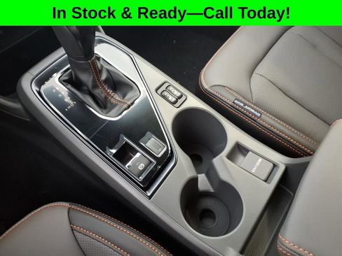 New 2026 Subaru Crosstrek 2.5i Limited w/ Crosstrek Mirror Package image 14