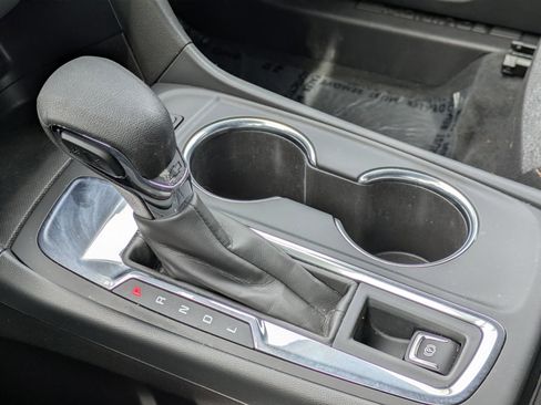 Certified 2024 Chevrolet Equinox LT image 27