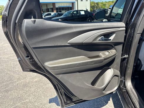 Used 2025 Chevrolet TrailBlazer LT image 22