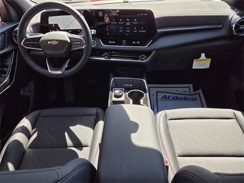 New 2026 Chevrolet Equinox LT w/ Convenience Package II image 19