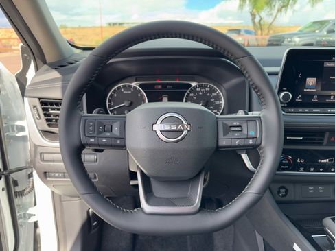 New 2026 Nissan Rogue SV image 20