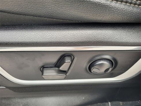 Used 2022 RAM 1500 Laramie image 5