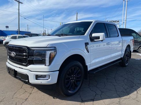 Used 2024 Ford F150 Lariat image 8