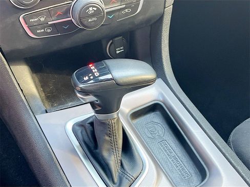 Used 2022 Dodge Charger Scat Pack image 17