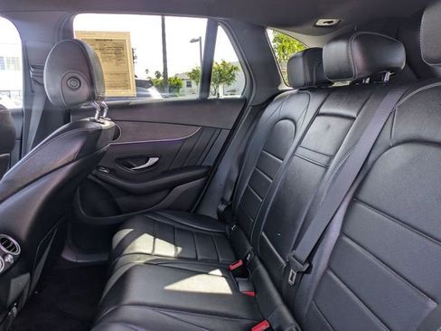 Used 2020 Mercedes-Benz GLC 300 4MATIC image 27