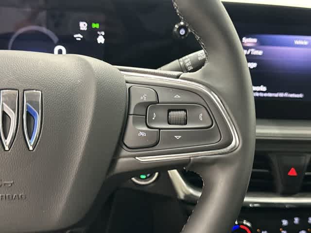 Used 2026 Buick Encore GX Sport Touring w/ Advanced Technology Package FWD image 18