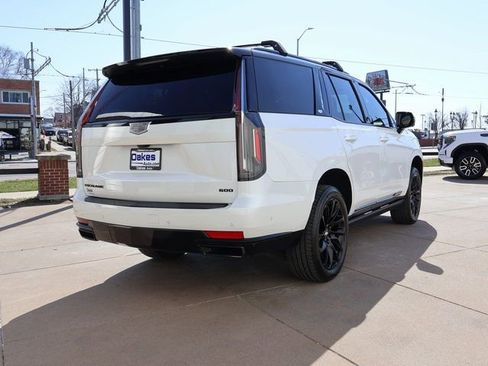 Certified 2021 Cadillac Escalade Sport Platinum AWD/4WD image 7