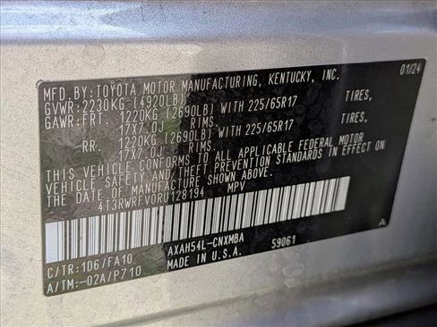 Used 2024 Toyota RAV4 XLE AWD/4WD image 19