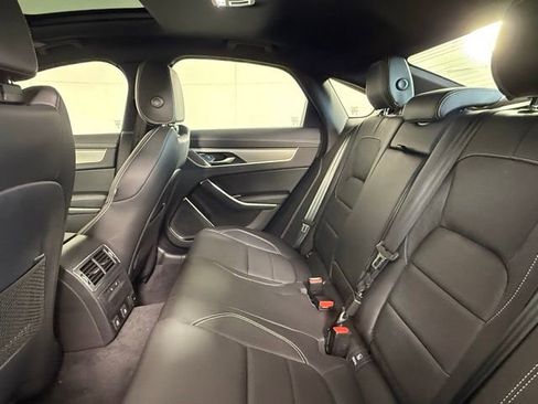 Certified 2024 Jaguar XF R-Dynamic SE image 26