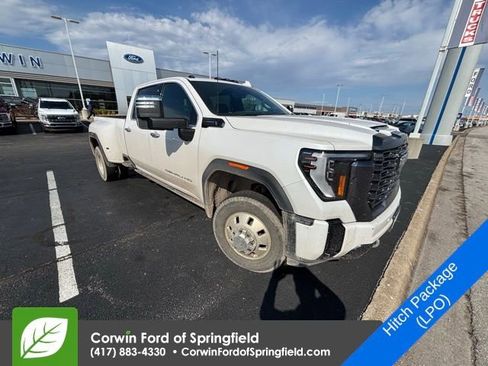 Used 2024 GMC Sierra 3500 Denali Ultimate image 3