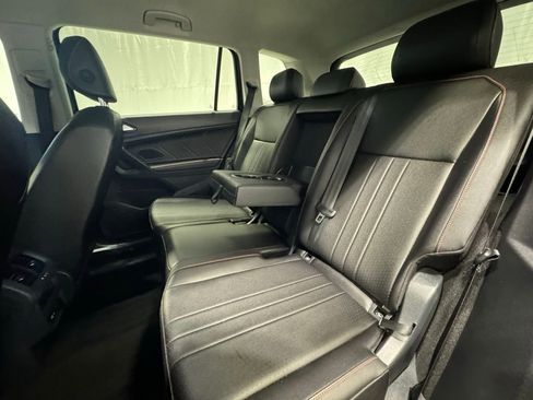 Used 2024 Volkswagen Tiguan Wolfsburg Edition image 20